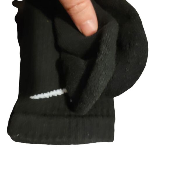 2/$20 brand new Nike socks - Picture 4 of 4